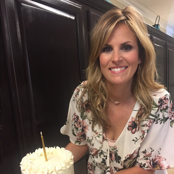 Meet your Posher, Kristie - Picture 1 of 1